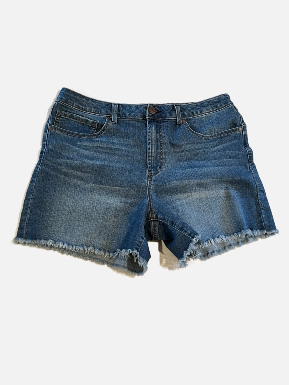 1822 Denim Mid-Rise Frayed Hem Jean Shorts - Blue